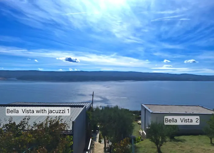 Bella Vista With Jacuzzi 1