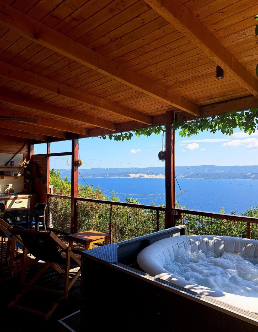 Bella Vista With Jacuzzi 1 Holiday home